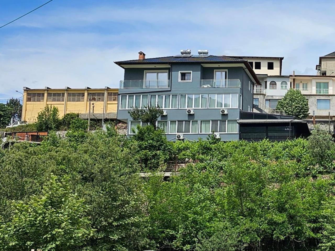 Home 12 Librazhd Экстерьер фото